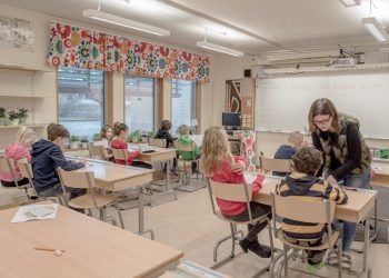 مدارس ابتدایی کشور سوئد و مقایسه ی سیستم آموزشی سوئد و امریکا