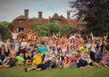 کمپ های تابستانی در انگلستان