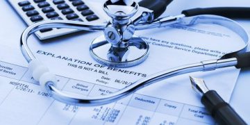 کاهش هزینه‌های درمانی با بیمه‌های دانشجویی در خارج از کشور