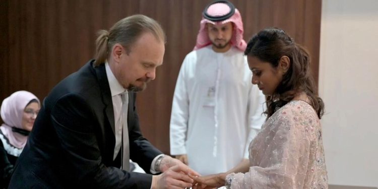 تأییدیه سند ازدواج در امارات برای مهاجرت به این کشور
