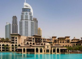 مهاجران می‌توانند یک شرکت اماراتی با مالکیت 100٪ در مناطق آزاد تاسیس کنند